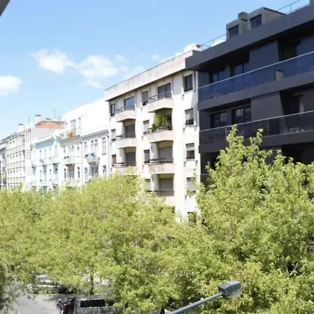 Apartment The El Corte Ingles/av Novas Car Parking *